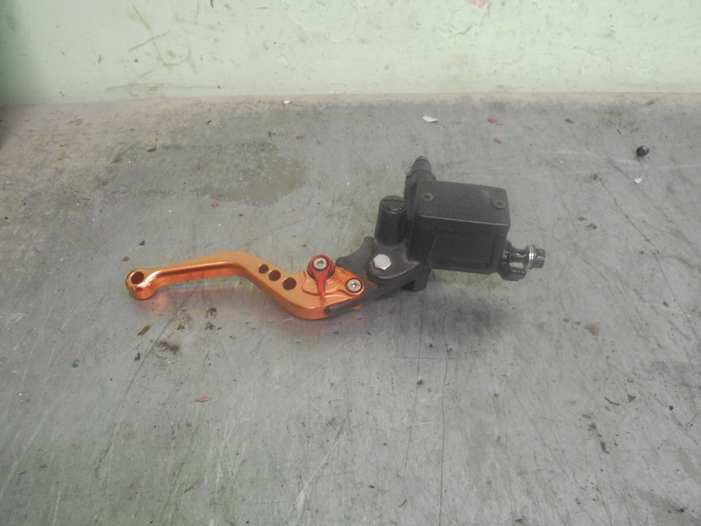 honda cbr  125  front  master cylinder
