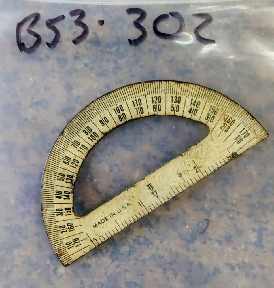 🗽 VINTAGE BRASS DRAFTING MECHANICAL PROTRACTOR