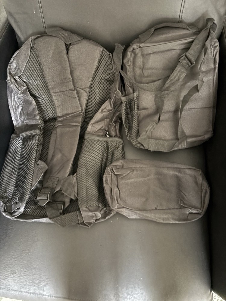 3 Piece Set. Backpack Lunchbox Case. Garfield New.