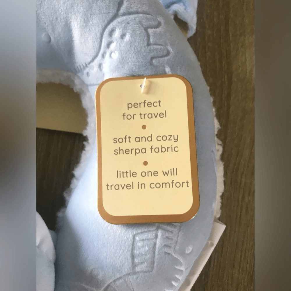 NWT HELLO WORLD Three Piece Travel Set