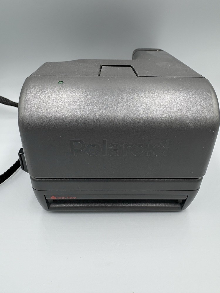 Polaroid One Step Close Up 600 Instant Camera Black-Untested