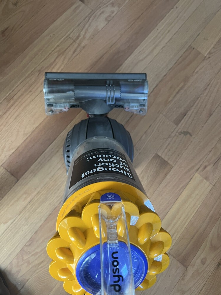 dyson cyclone technology MG9-HEB1219A
