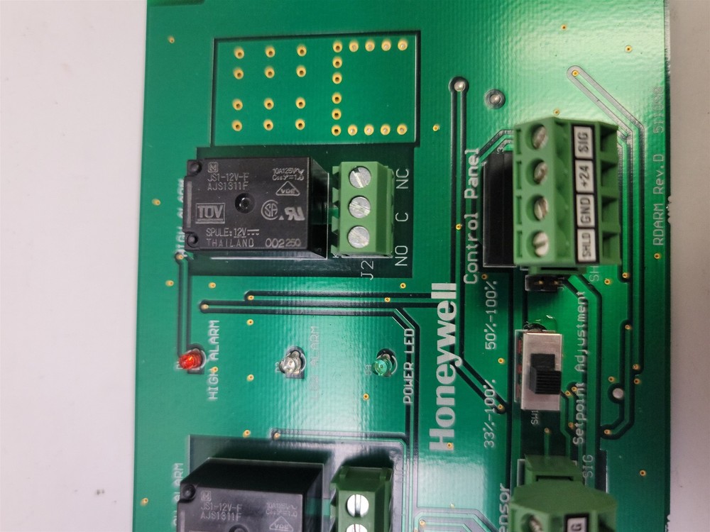 Honeywell 511098 / 511103R100 Refrigerant Panel Board