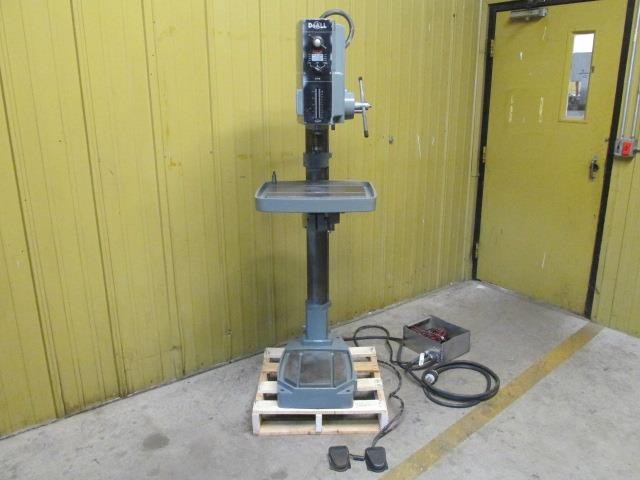 17" DoAll DG17 Variable Speed Geared Head Drill Press Auto Power Feed