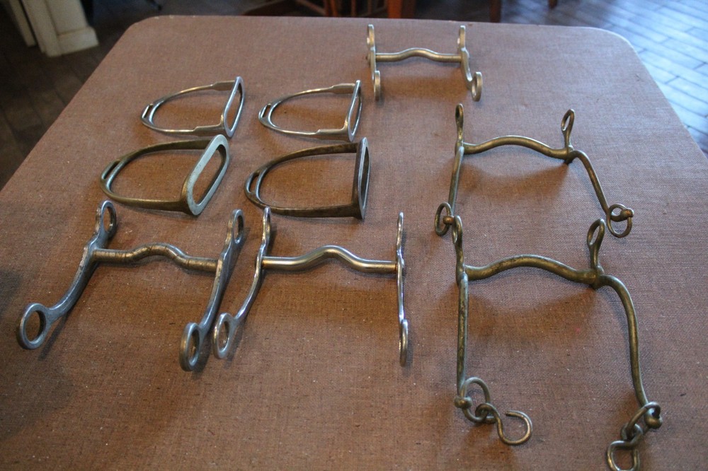 vintage stirrupps and bits