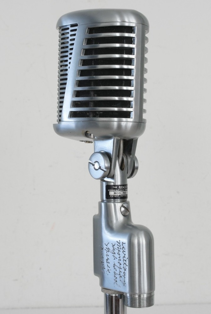 Astatic 77 Dynamic Cardioid Microphone with Stand and Cable
