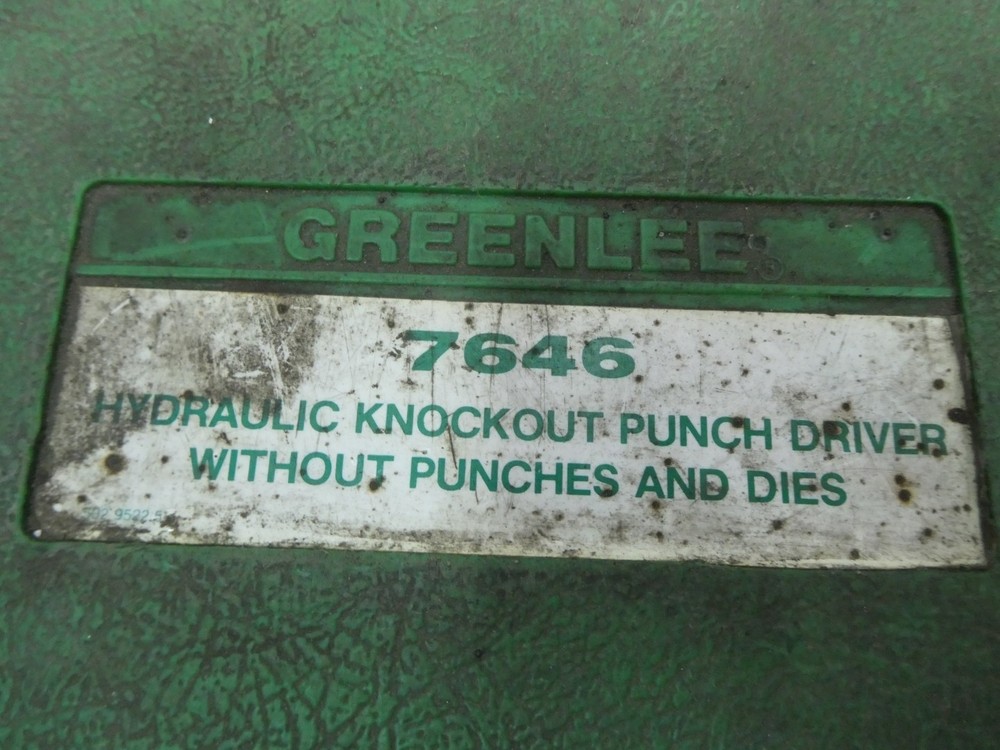 Greenlee 7646 Hydraulic Knockout Punch Driver Set