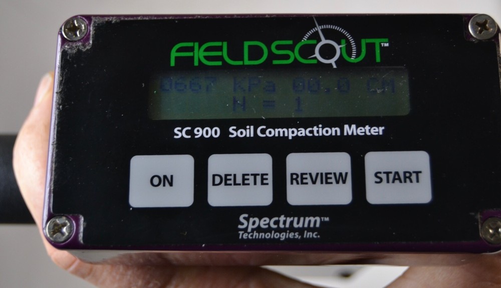 Spectrum Technologies FieldScout SC900 Soil Compaction Meter w/Case, software