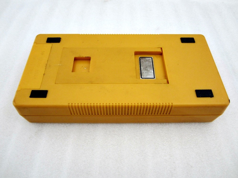 Vintage MAC Tools Digital Multi-Meter with Leads ET955