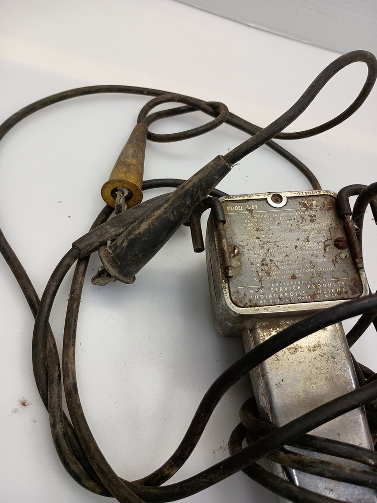 B.K. Service MOTOR TESTER ENGINE ANALYZER Alternator Regulator Voltage Tester