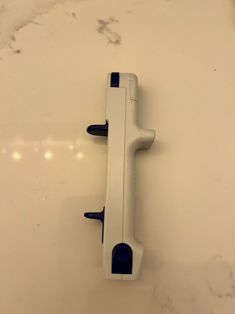 Eppendorf Multipette plus Single Channel Pipettor