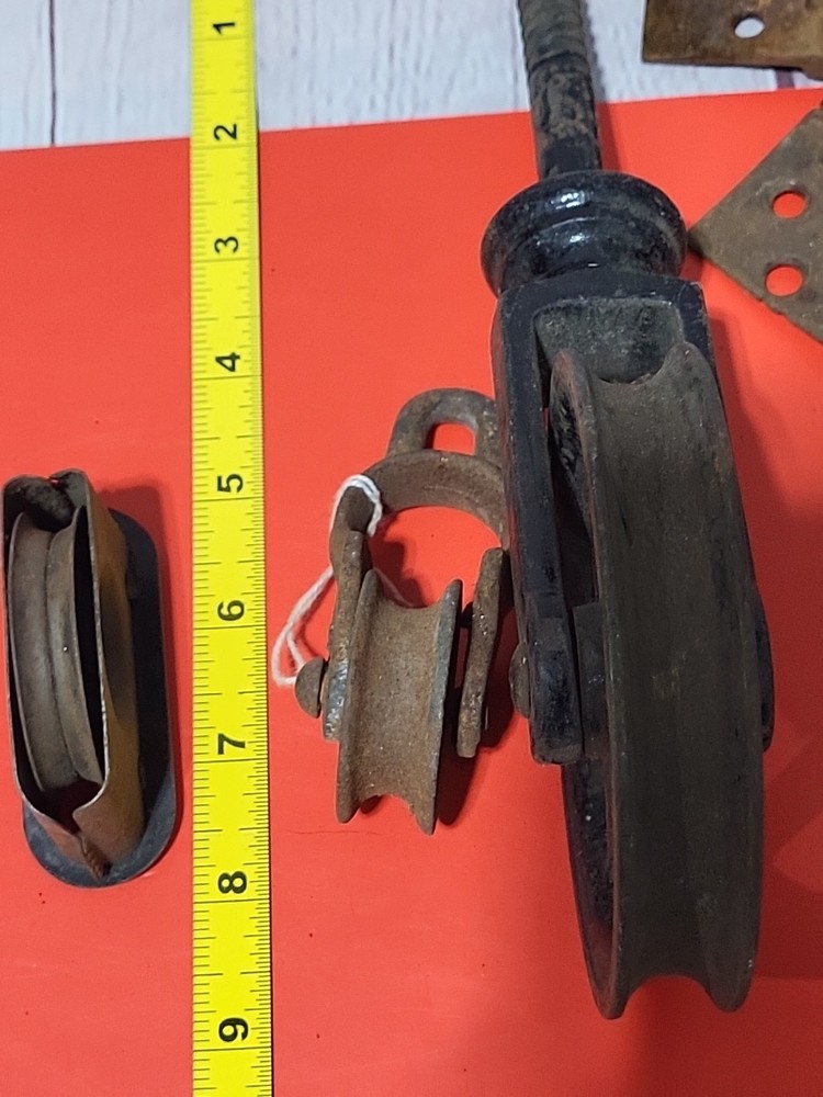 Vintage Pulleys Rusty Rustic Hinges Decor Decorative Primitive Pulley