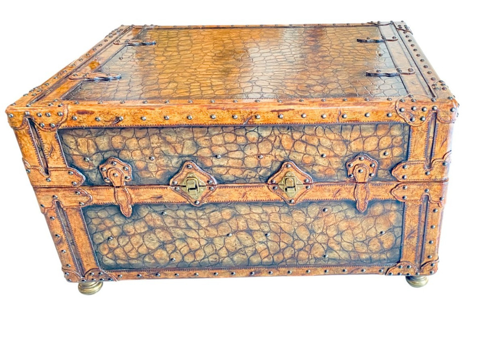 MAITLAND SMITH Leather Storage Trunk With Tray Insert