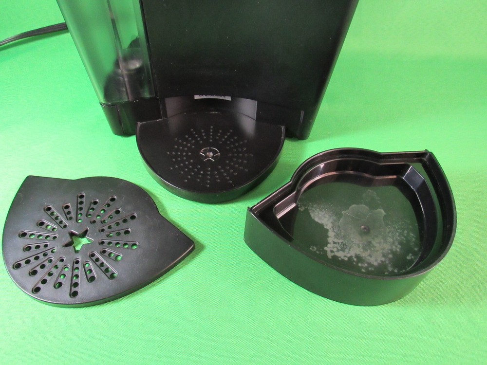 Keurig K-Classic Single Cup Brewing System Model#B40 - TESTED