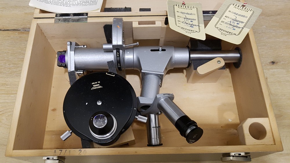 REICHERT AUSTRIA SIGHT MICROSCOPE WITH BOX UNUSED