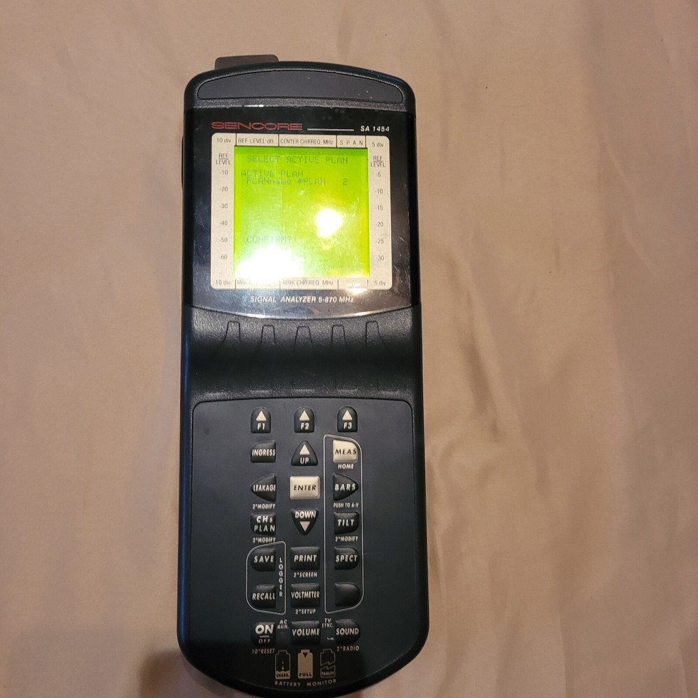 Sencore SA 1454 Portable Signal Analyzer With Case