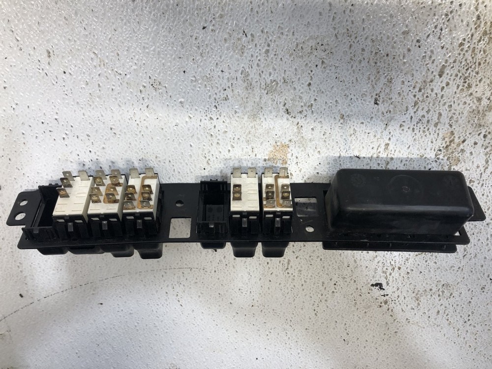 2012-2027 Kenworth T680 SWITCH Dash Panel - Used