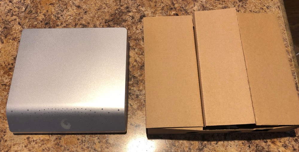 New Seagate FreeAgent Desk External Hard Drive 1.5 TB - Silver