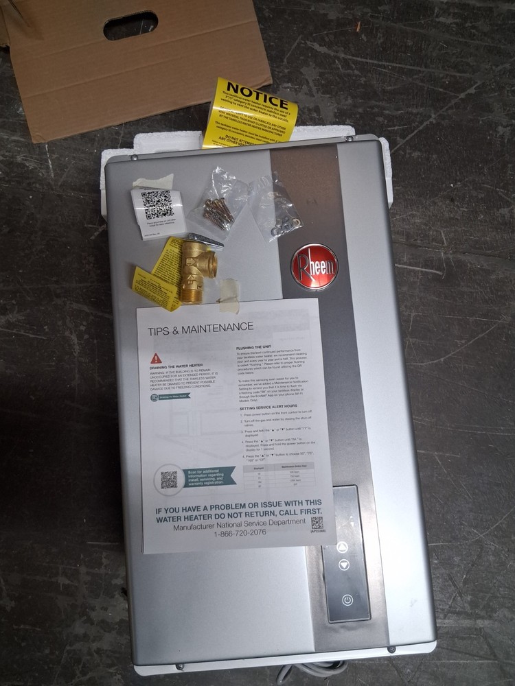 Rheem Performance Plus Indoor Natural Gas Tankless Water Heater ECO160DVLN-3 (OB