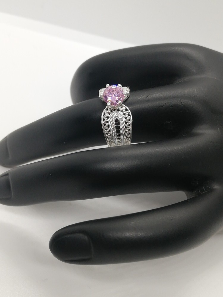 . 970 Solid Silver Women's Ring Size 7 Filigree New.