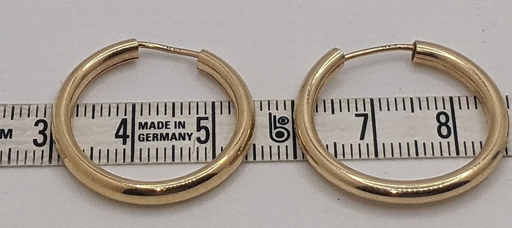 3.2 Grams 14K Solid Yellow Gold Hoop Earrings