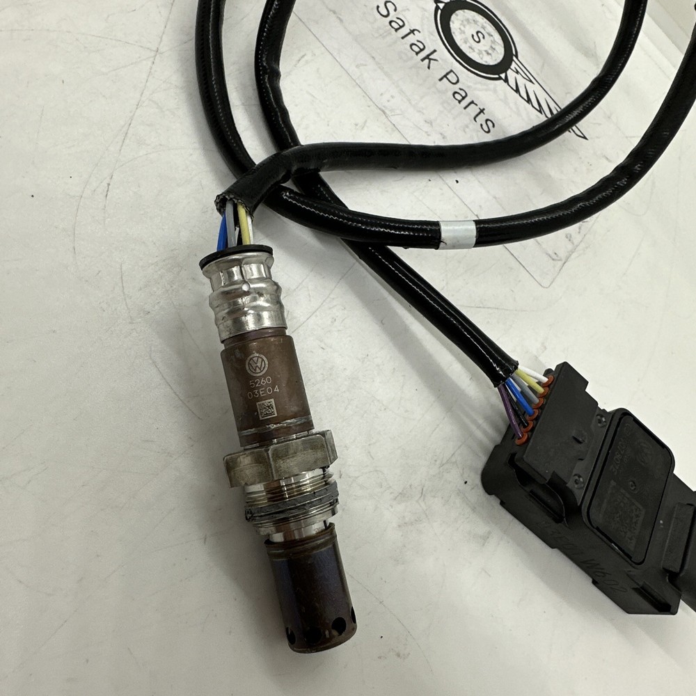 VW Audi Genuine Denso Nox Sensor Lambda Sensor 05N907807 E New