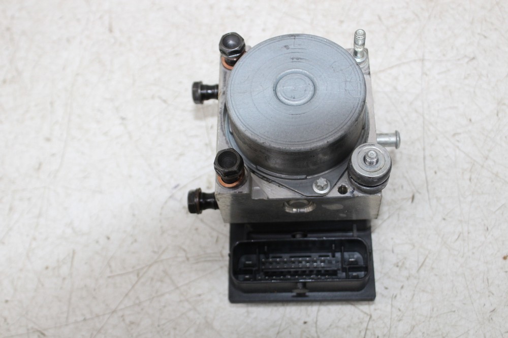 09-14 DUCATI MONSTER 696 ABS PUMP UNIT MODULE
