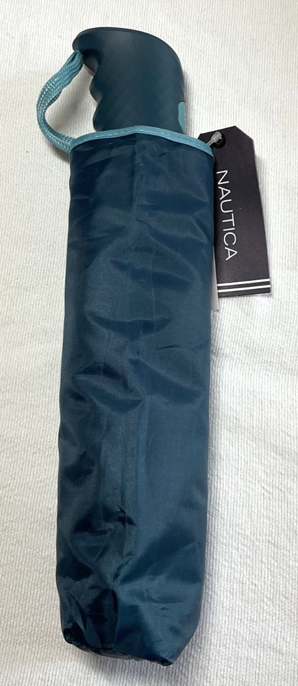 NAUTICA UMBRELLA SOLID BLUE AUTO OPEN/ CLOSE RETAIL-$28 NWT
