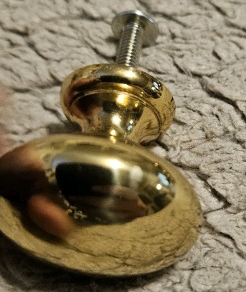 Brass Drawer Pull 1 1/4 Inches