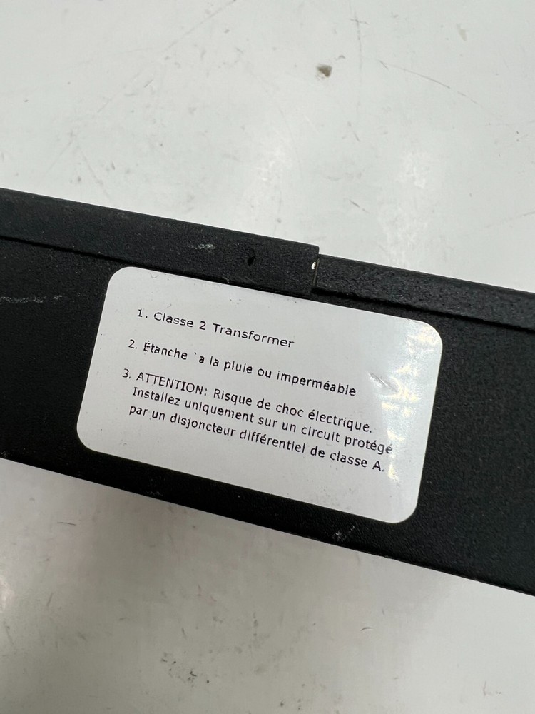 OEM Emcod ML100S24DC LED Driver 24VDC, Class 2, 120V 60Hz 1A, 96W Maximum