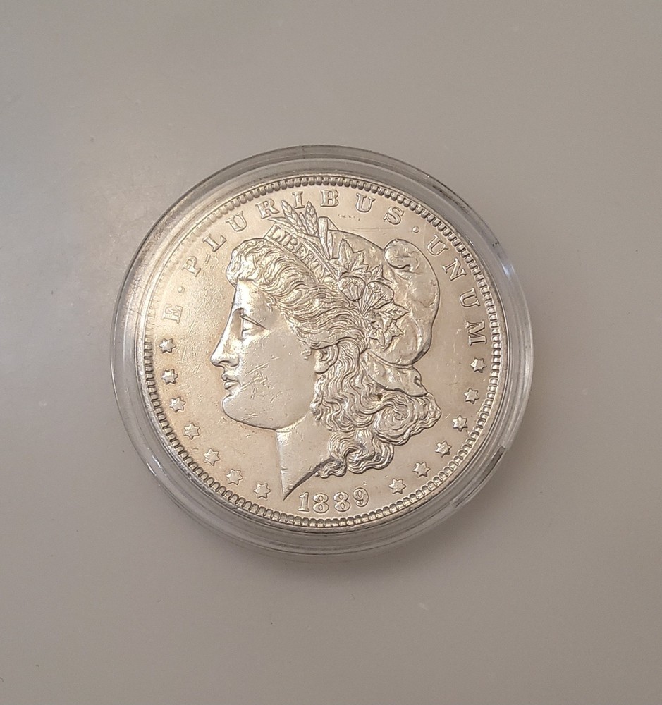 MORGAN SILVER DOLLAR COIN, 1889, 90% SILVER
