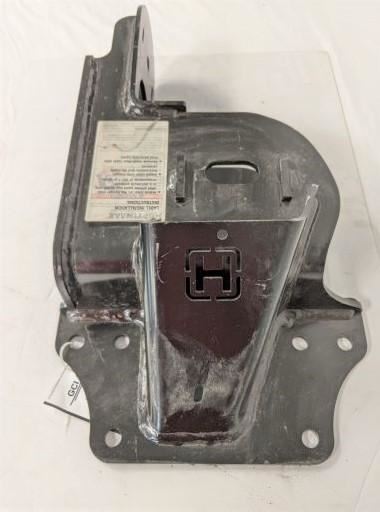 Freightliner RH Frame Hanger - P/N  079651-002
