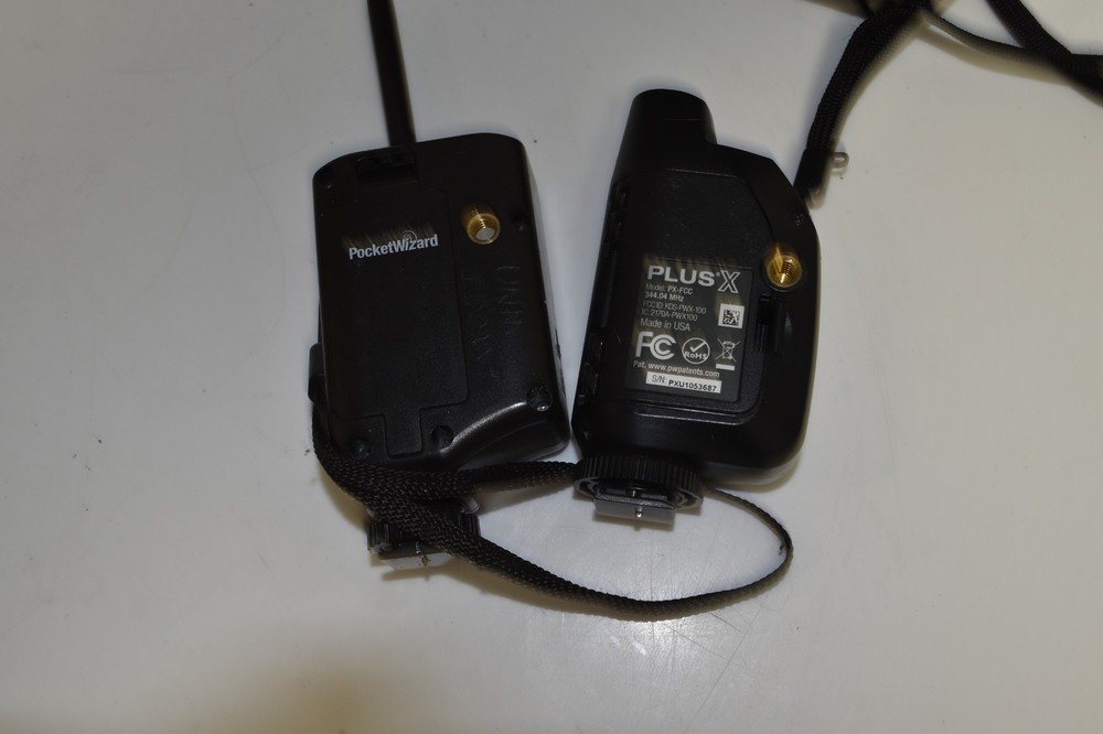 ^^ POCKET WIZARD PLUS II TRANSCEIVER AND PLUS X (SLS65)