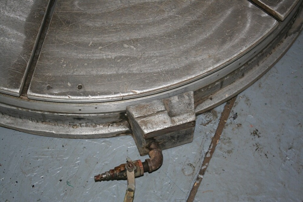 42" FARMINGTON AIR LIFT ROTARY TABLE: YODER #53251