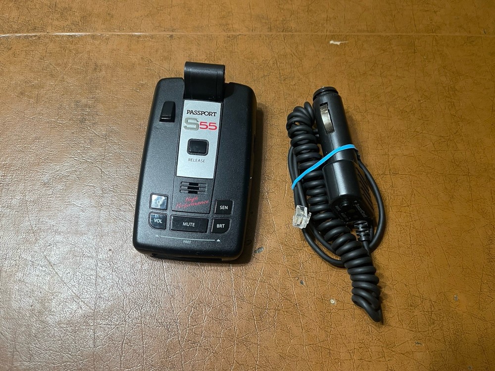 Escort Passport S55 High Performance Radar Detector, Missing Suction Cups