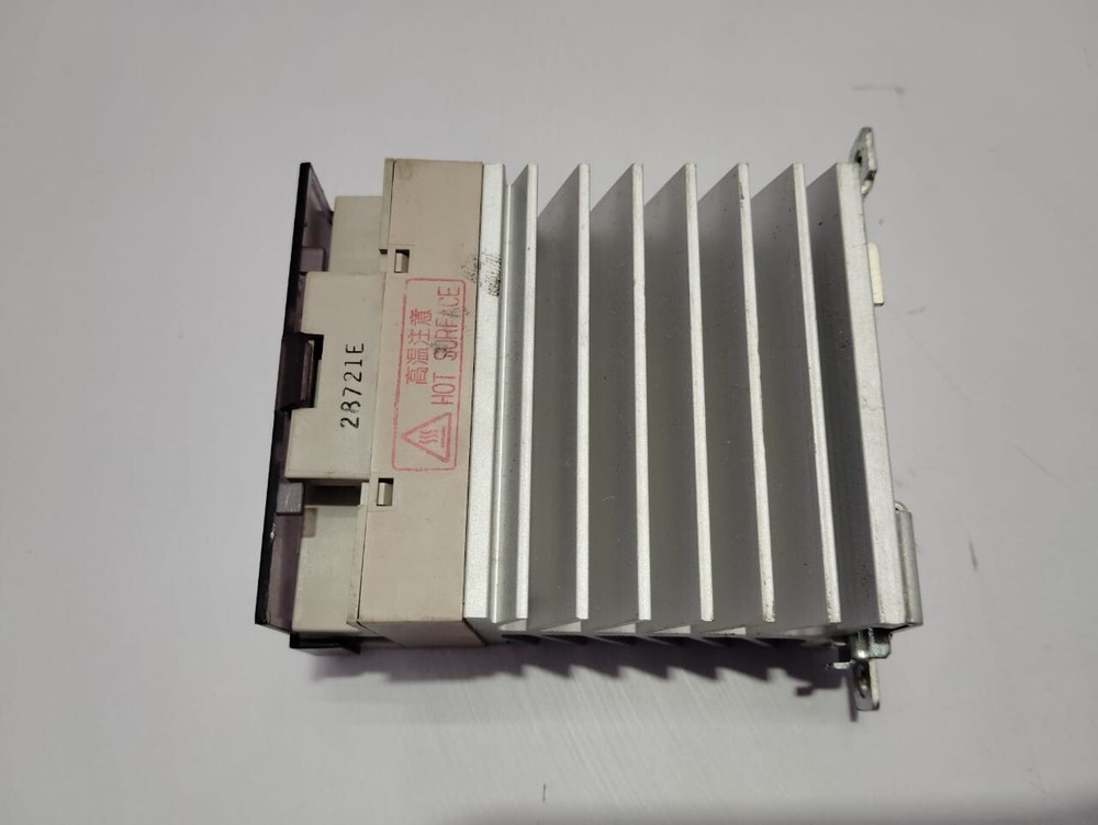 Omron G3PE-245B Solid State Relay