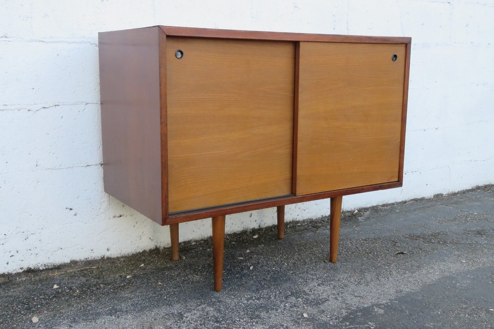 Mid Century Modern Server Buffet TV Storage Cabinet 6266
