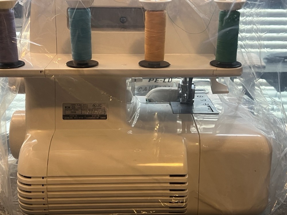 White Superlock Eletronic 2000ATS