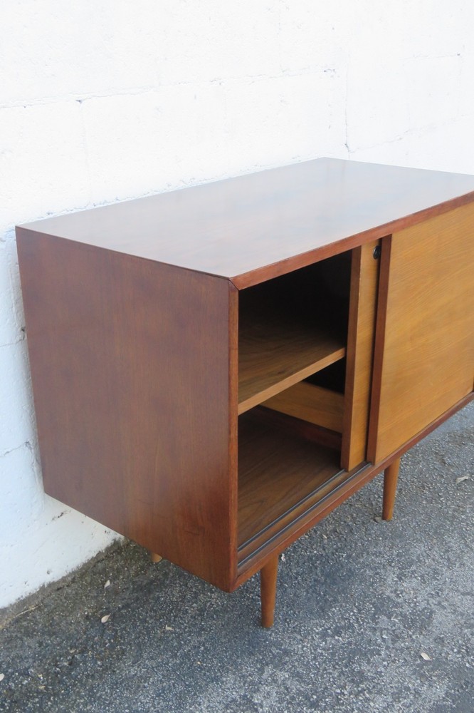 Mid Century Modern Server Buffet TV Storage Cabinet 6266