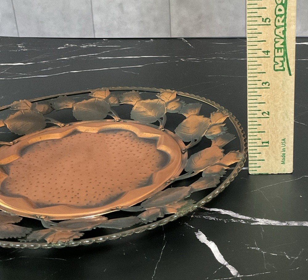 Vintage Copper Platter Bowl With Leaf Design,EUC