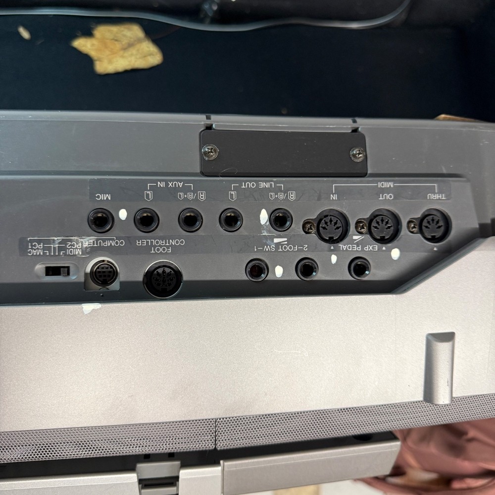 Vintage Technics SX-KN6000 Professional Keyboard With Case