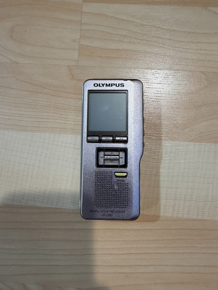Olympus Digital Voice Recorder DS-2400 Player Handheld