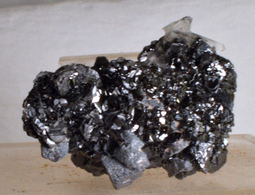 #5268 Sphalerite, Quartz - Bulgaria