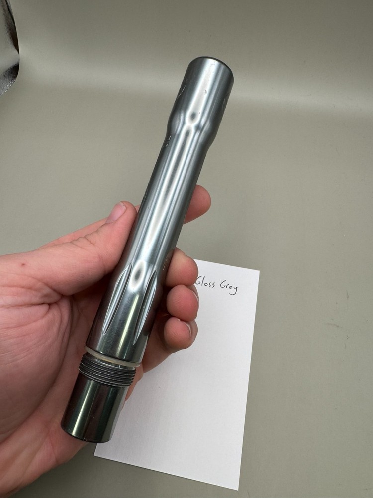 Dye UL Back-Gloss Grey 688 Bore AC Thread