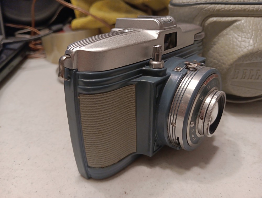 Bilora Bella Vintage Camera Germany. untested With Case