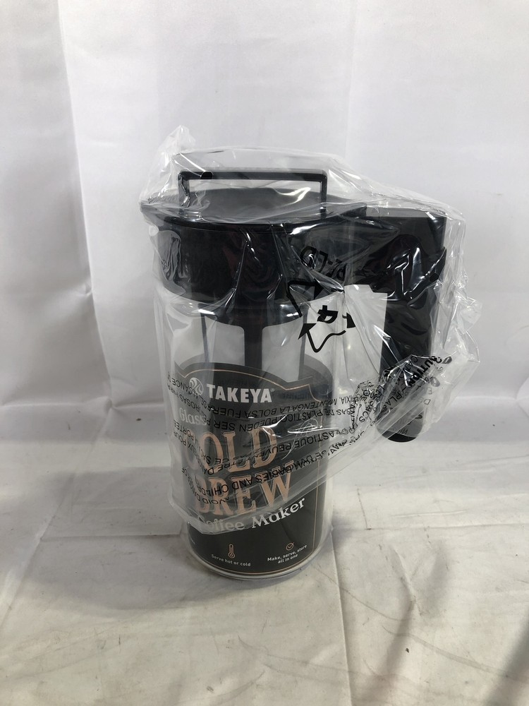 Takeya Glass Cold Brew Coffee Maker 1 Quart ,Black Lid,& Handle