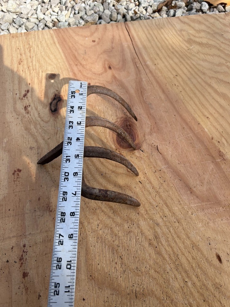 Rake Head Rusty Rustic no handle Original Vintage Primitive Metal