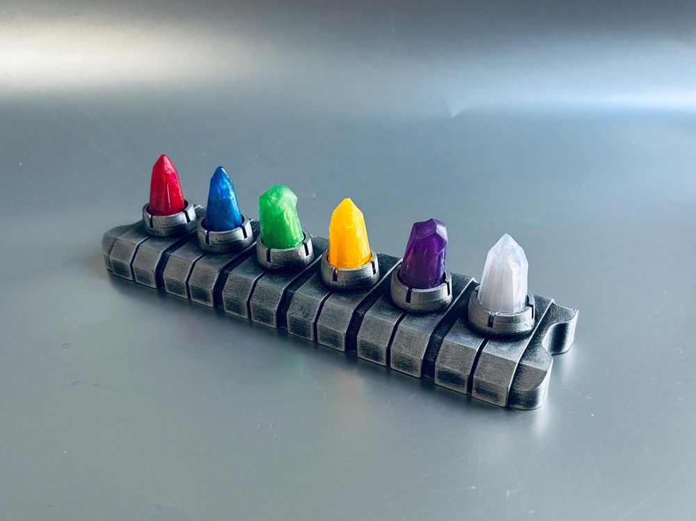 Kyber Crystal Display Stand - Galaxy's Edge - Savi’s Workshop