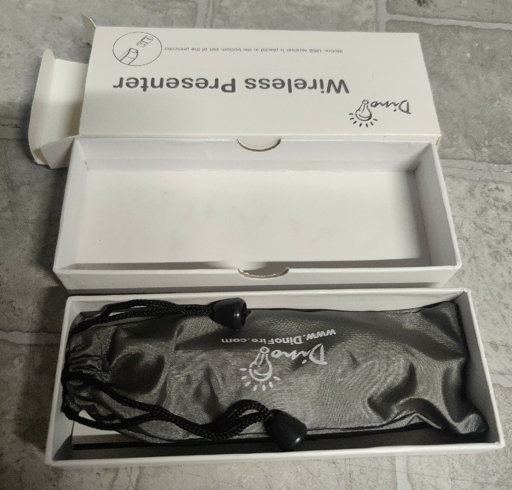 OPEN BOX Dino Wireless Presenter Stick D06