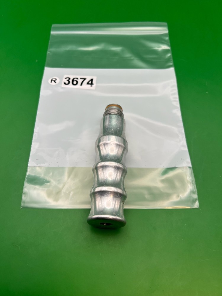 Silver Gas Through Grip